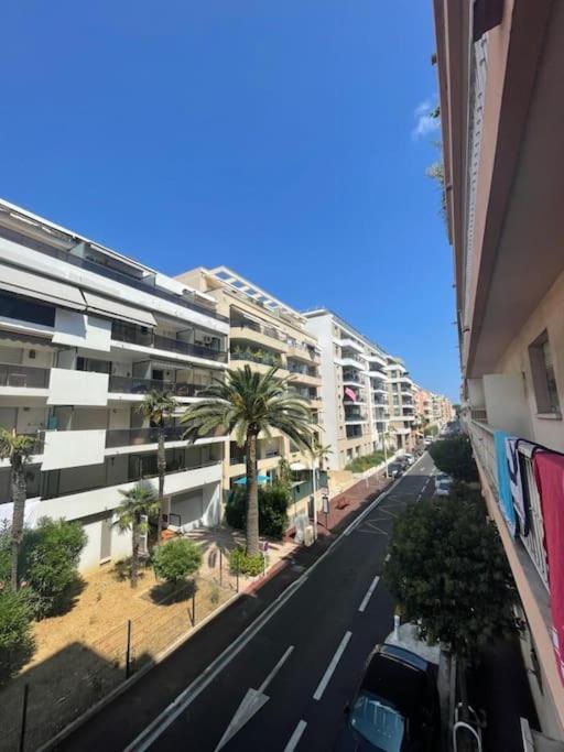 3 Pieces Apartment A Juan-Les-Pins Αντίμπ Εξωτερικό φωτογραφία