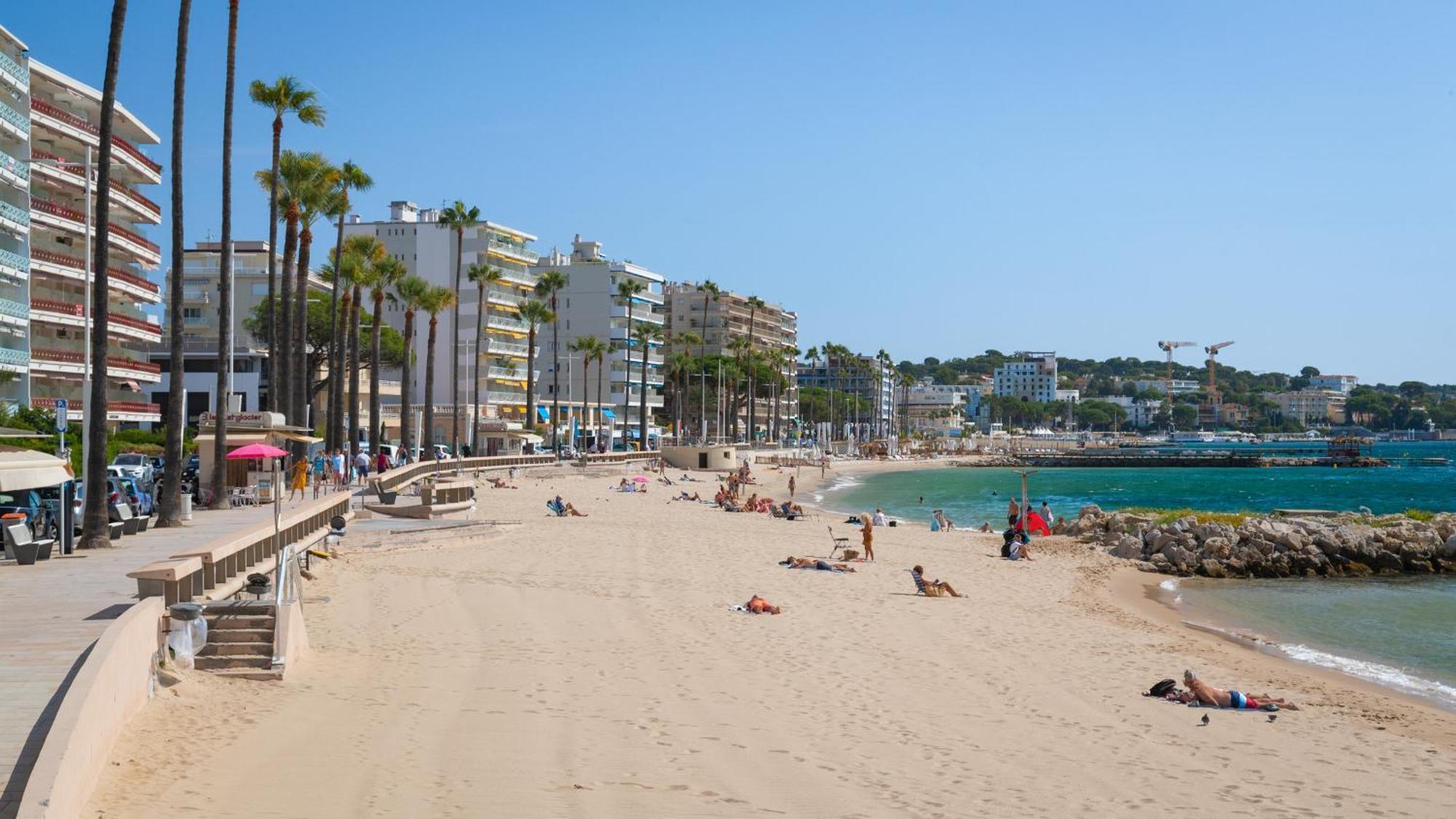 3 Pieces Apartment A Juan-Les-Pins Αντίμπ Εξωτερικό φωτογραφία